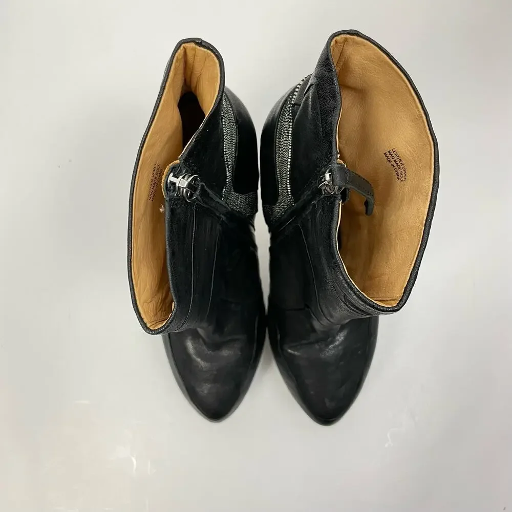 L.A.M.B. | Dorene Black Leather High Stiletto Heel Platform Booties - Picture 5 of 9